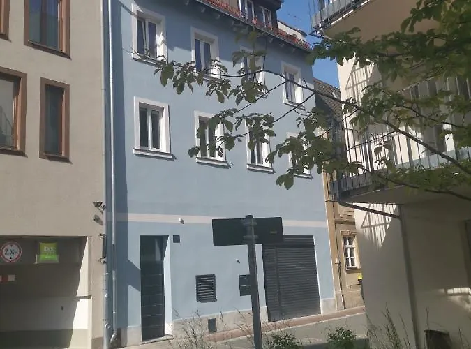 Pretti Apartments - Modern Eingerichtetes Apartment - Mitten Im Stadtzentrum