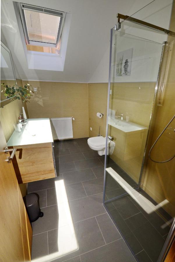 Pretti - Neues Modern Eingerichtetes - Mitten Im Stadtzentrum Apartment